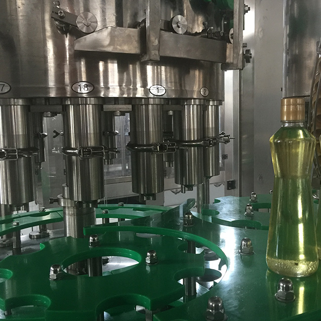 High Speed Small Scale Bottling Machine Low Cost Price Oil Filling