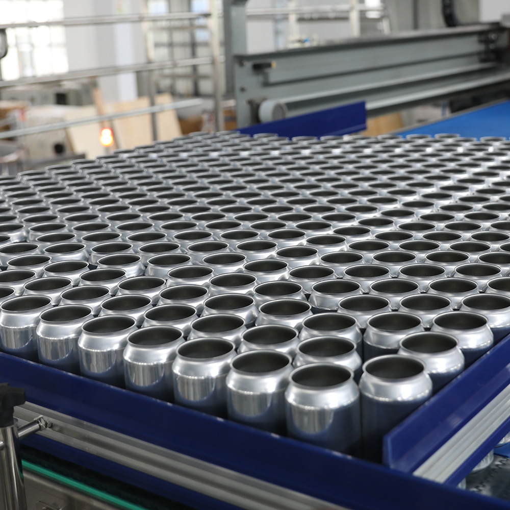 Cans Filling Machine Manufacturing Plant Energy Drink Canning Equipment Can Carbonated Drink Filling Machine